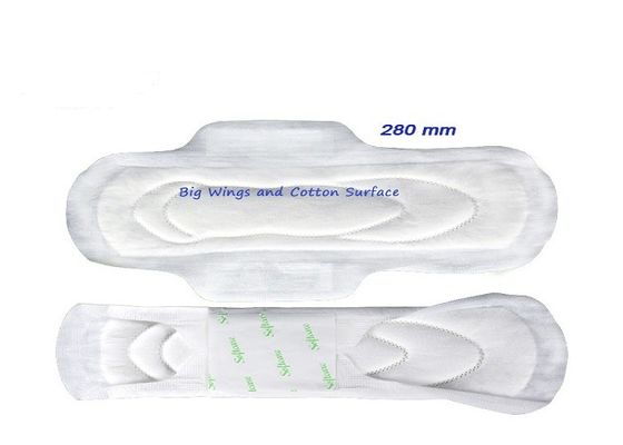 Superficie gruesa sanitaria disponible amistosa suavemente no tejida del algodón de los cojines 1m m de Eco